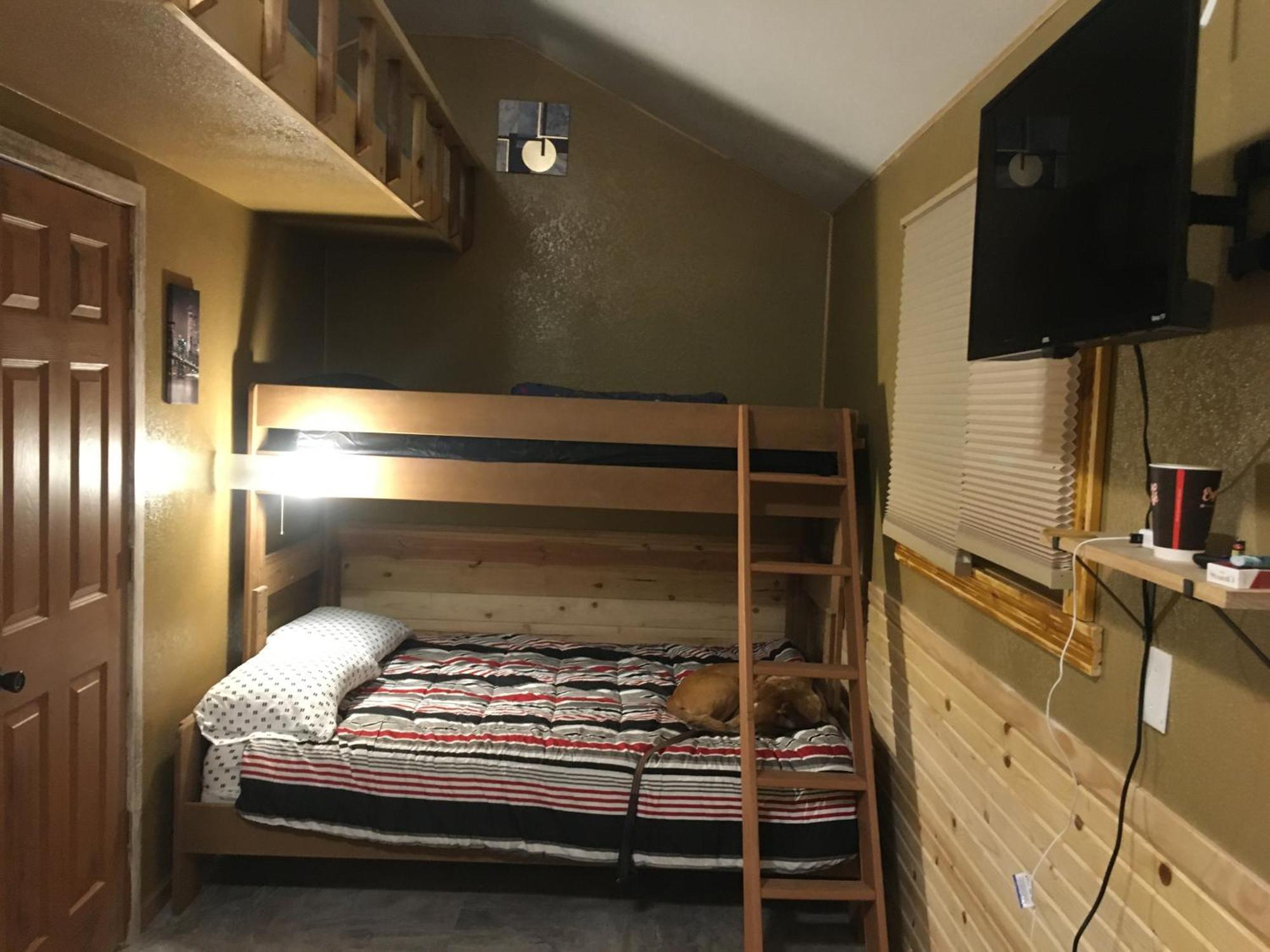 New Cabin 1 Car Rental Available Кастер Экстерьер фото